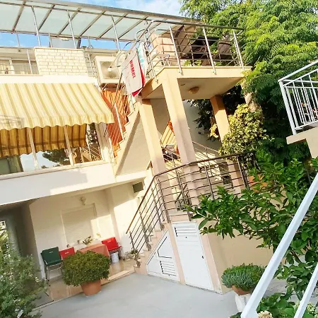 Rudelj Guest house *