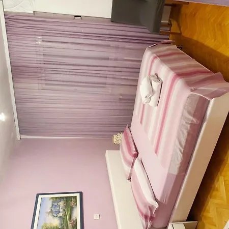 Rudelj * Makarska